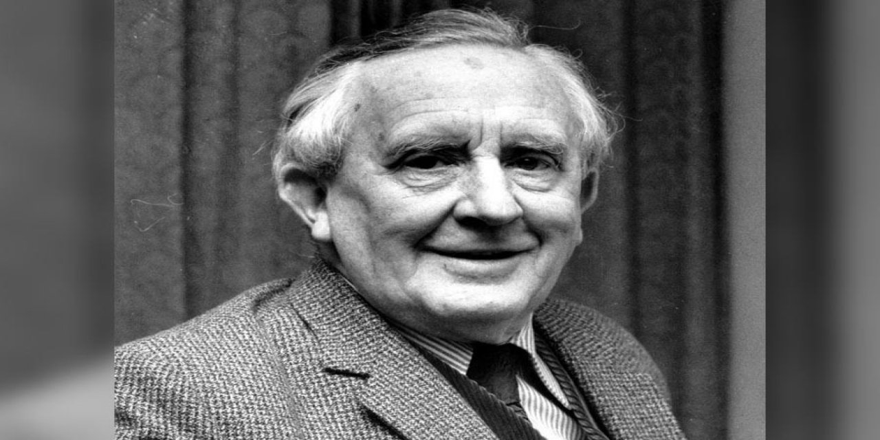 Tolkien Kimdir? J.R.R Tolkien Kimdir?