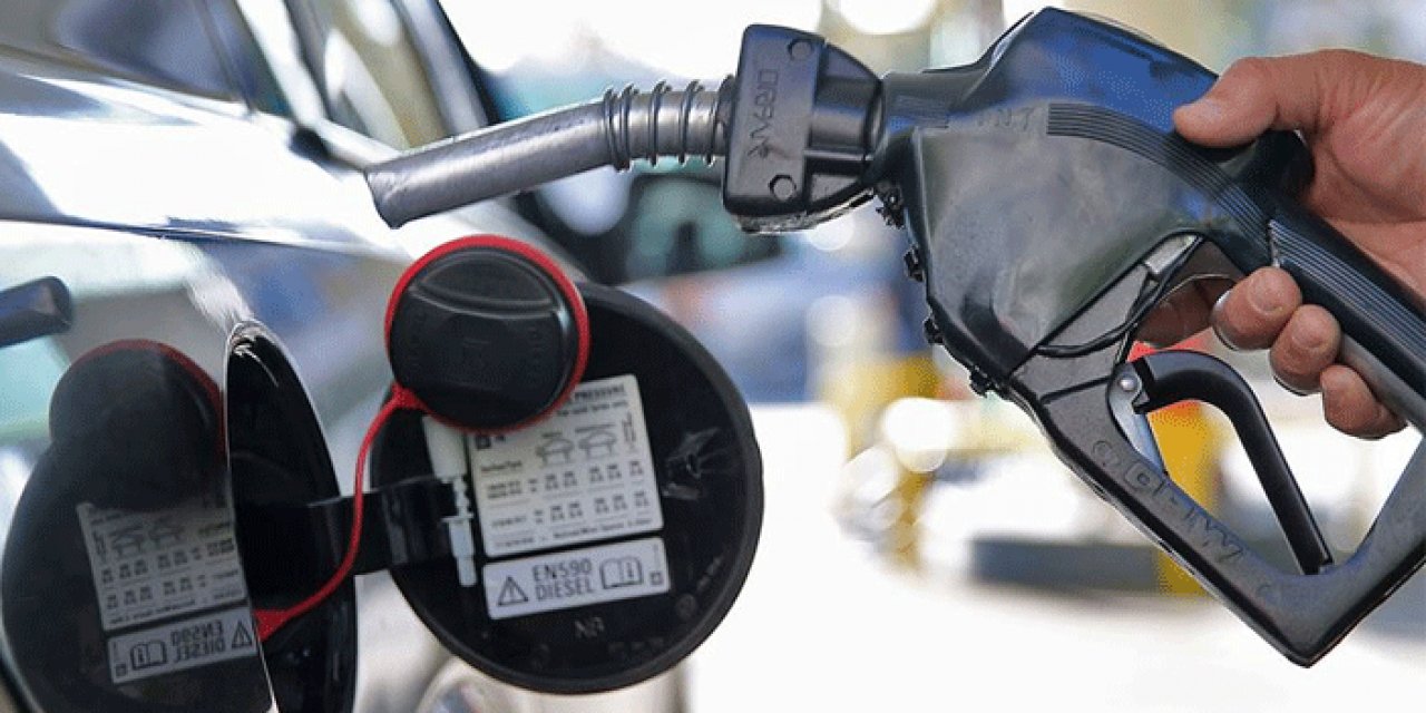 Benzine zam geliyor: 30 liraya dayanacak