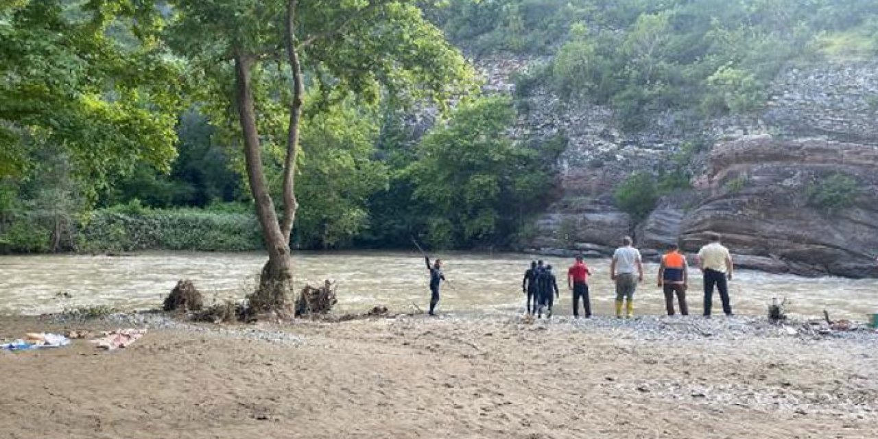 Zonguldak'ta 27 yaşındaki Ercan akıntıya kapılarak kayboldu