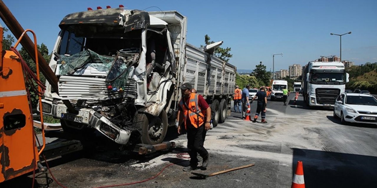 Anadolu Otoyolu'nda kaza: Ulaşım aksadı