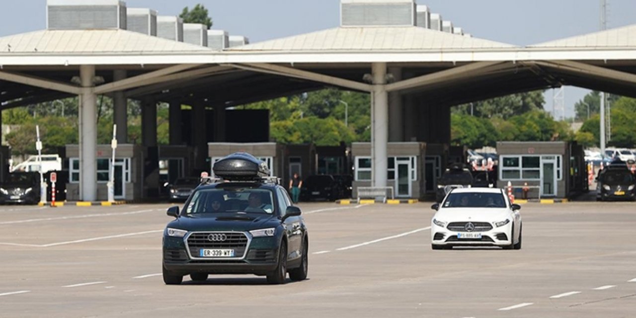 Gurbetçilerin yurda gelişleri sürüyor