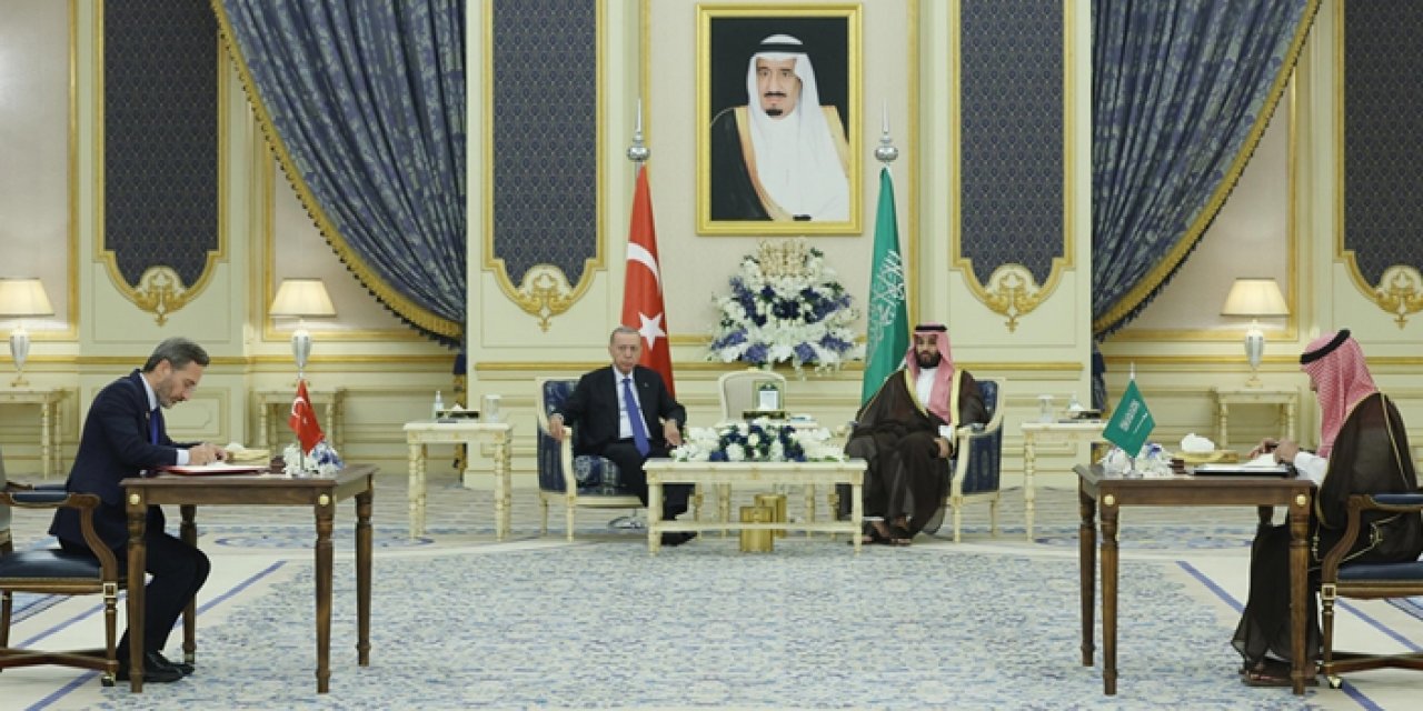 Suudi Arabistan ile 5 yeni anlaşma: Yatırım, enerji, savunma...