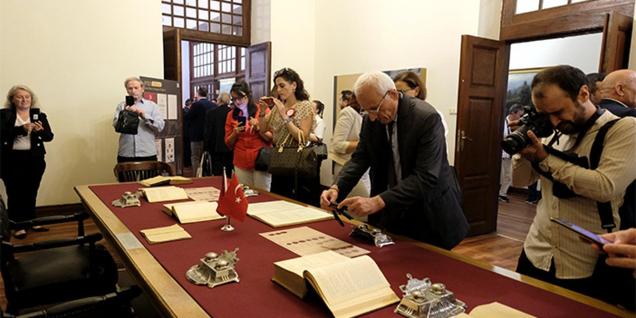 Atatürk Araştırma Merkezi’nde 100. Yılında Lozan Sempozyumu