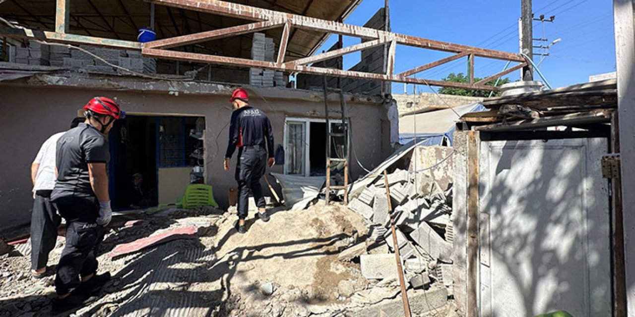 İnşaat halindeki balkon çöktü: 1 ölü 2 yaralı