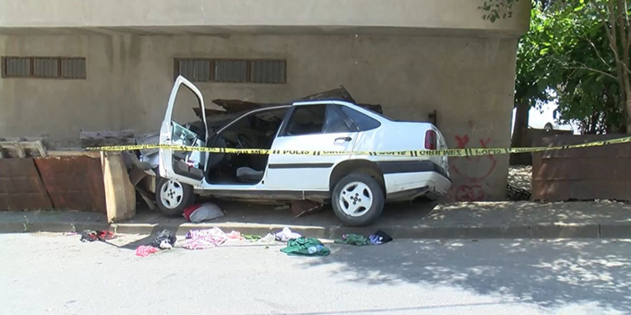 1’i çocuk 3 kişiye çarpı aracını bırakıp kaçtı