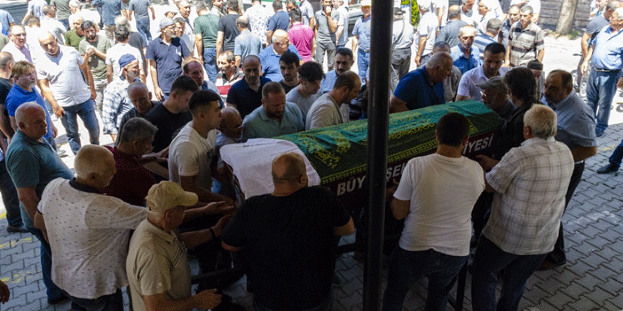 Kalp krizi geçiren sağlık çalışanı son yolculuğuna uğurlandı