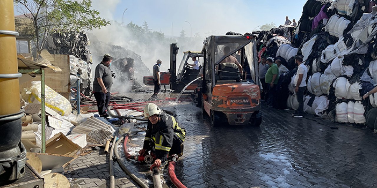 Keçe fabrikasında korkutan yangın