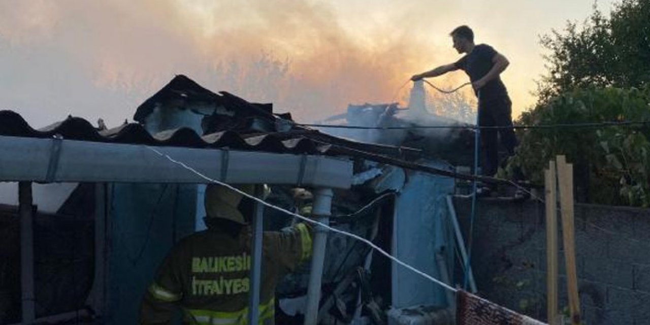 Kerpiç evde yangın çıktı: 1 kişi dumandan etkilendi