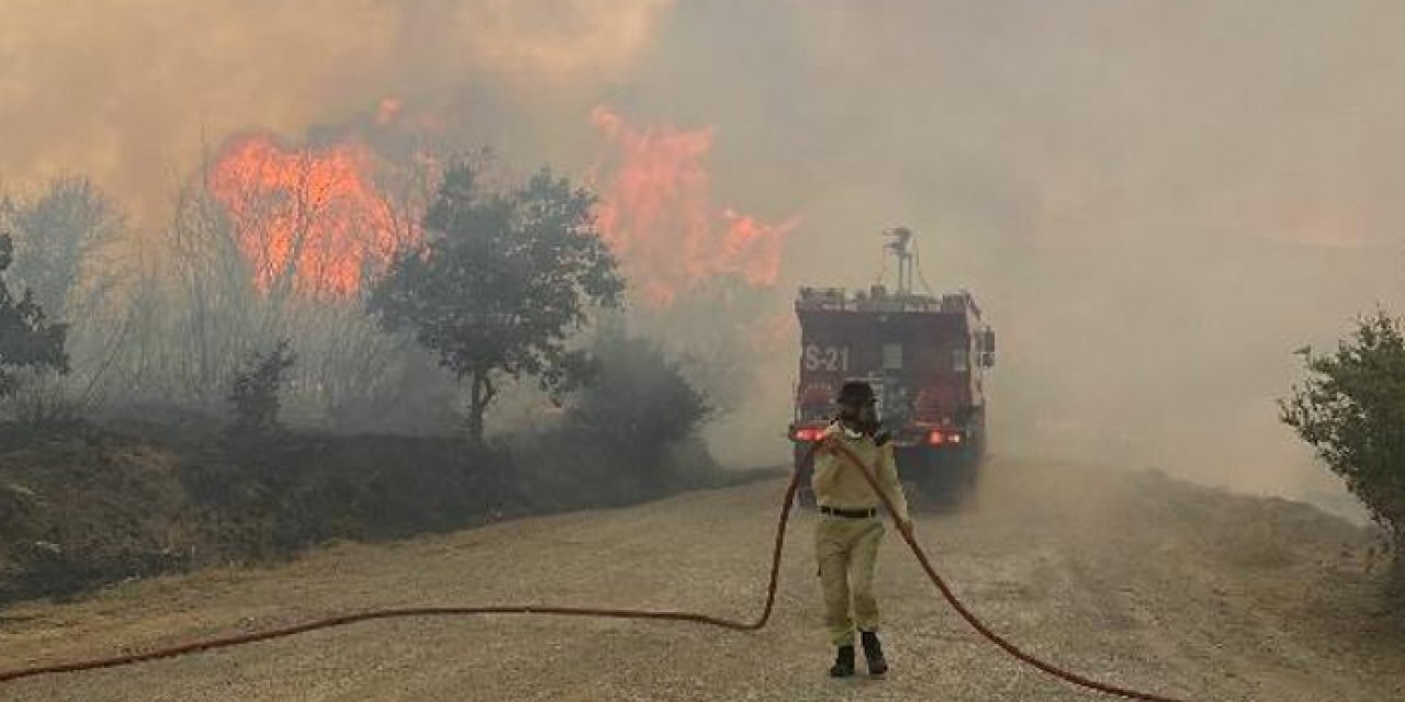 Çanakkale'de korkutan orman yangını: 140 personel sevk edildi