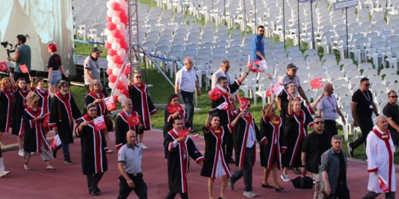 ODTÜ mezunlarını verdi: Mezuniyet töreni düzenlendi