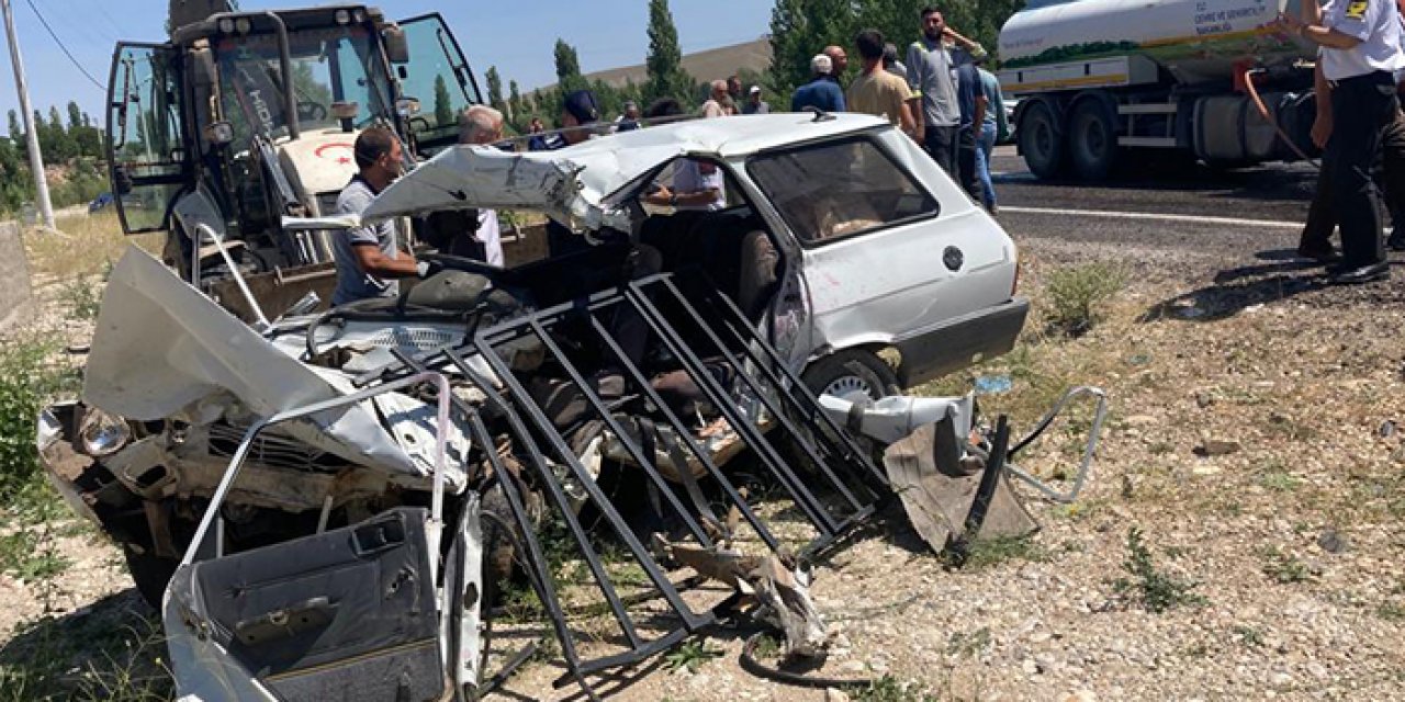 Niğde'de feci kaza: 2 ölü, 1 ağır yaralı