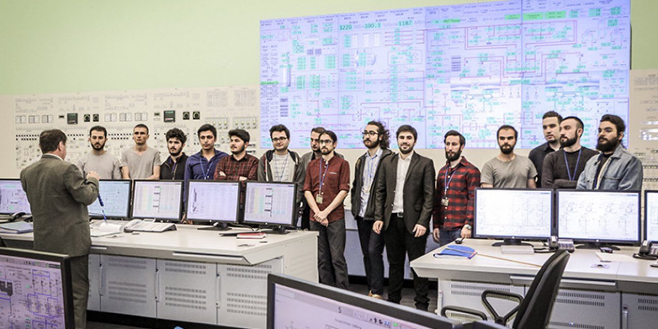 Genç Türk mühendisler Rusya’nın nükleer santralinde stajlarını tamamladı