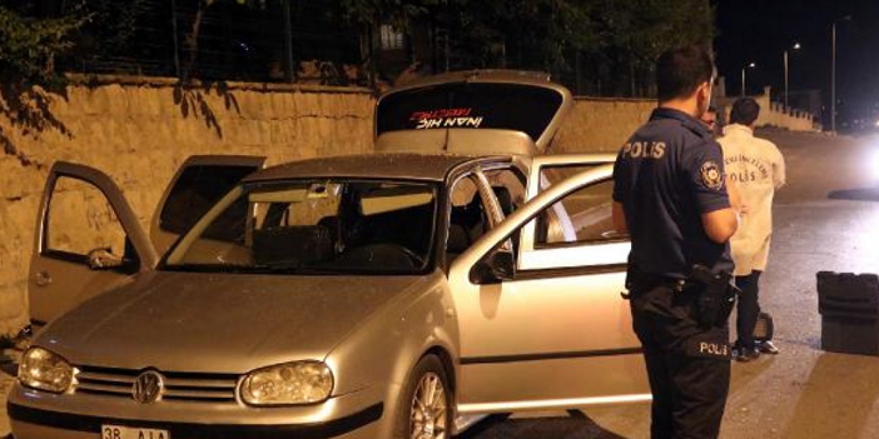 Soluduğu çakmak gazı yüzünde patladı: 4 yaralı