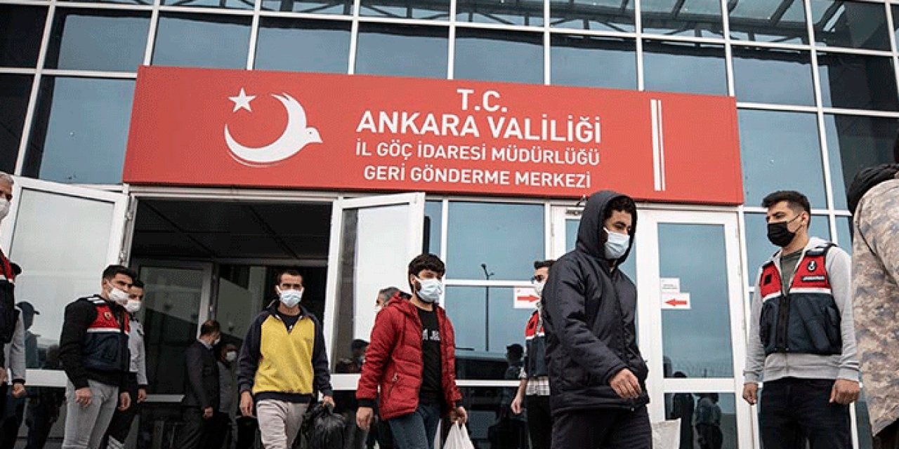 Göç İdaresi'nde Suriyelilere uyarı: Kayıtlı olduğunuz illere gidin
