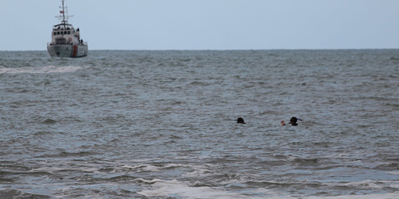 Serinlemek için girdiği denizde hayatını kaybetti