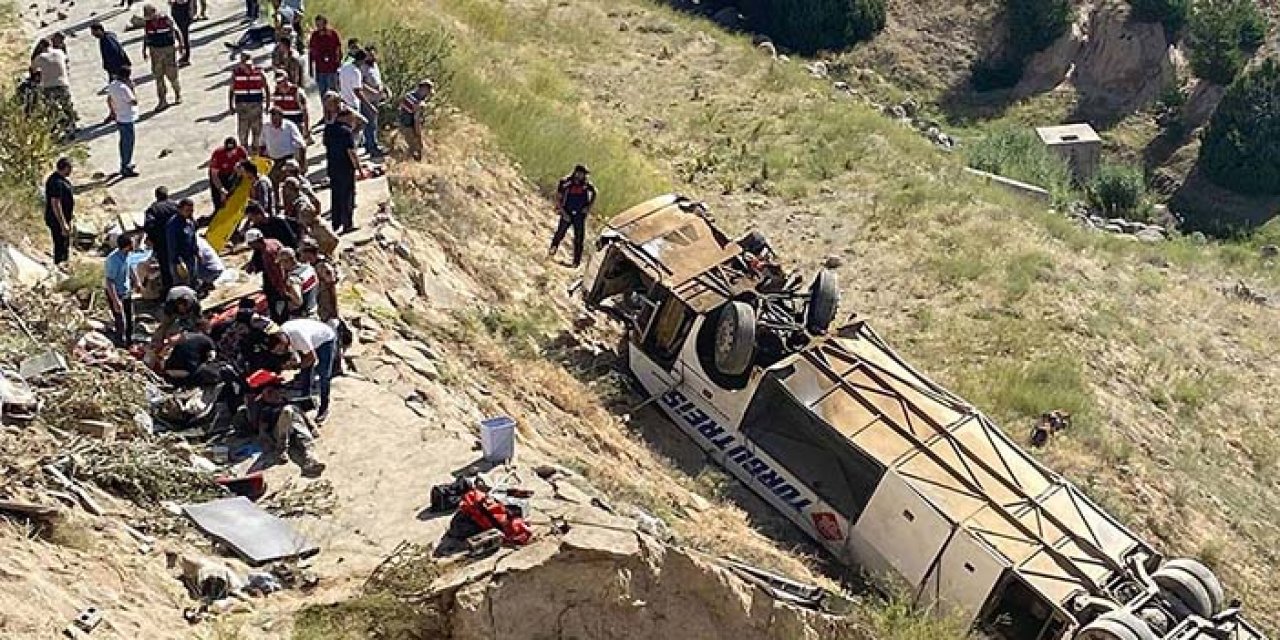 Kars'ta yolcu otobüsü faciası