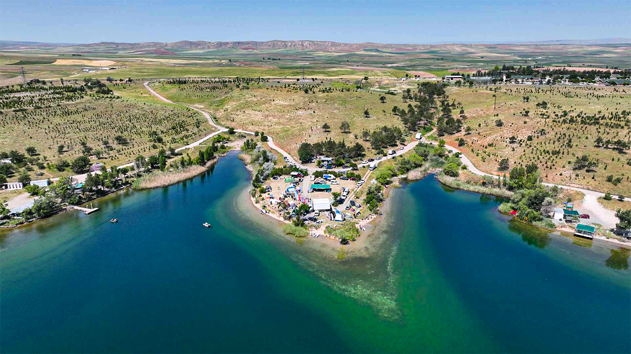 Ankaralı balık severlerin adresi: Balığı tutup hemen pişirebilirsiniz...