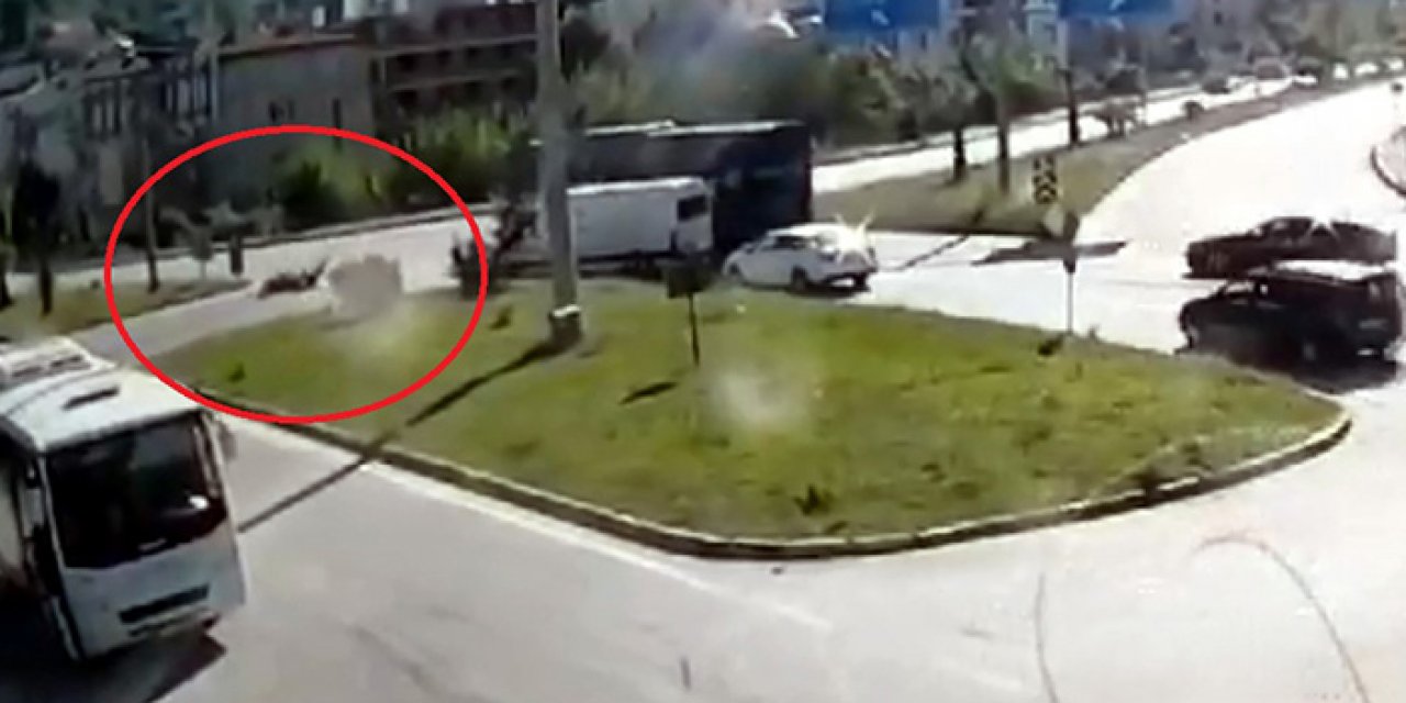 Motosikletler birbirine girdi: 1’i ağır 3 yaralı