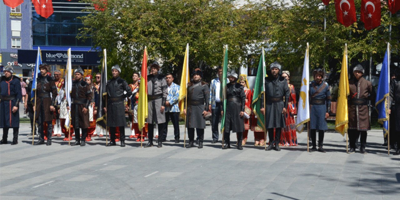 5. Uluslararası Türk Dünyası Şöleni kutlandı