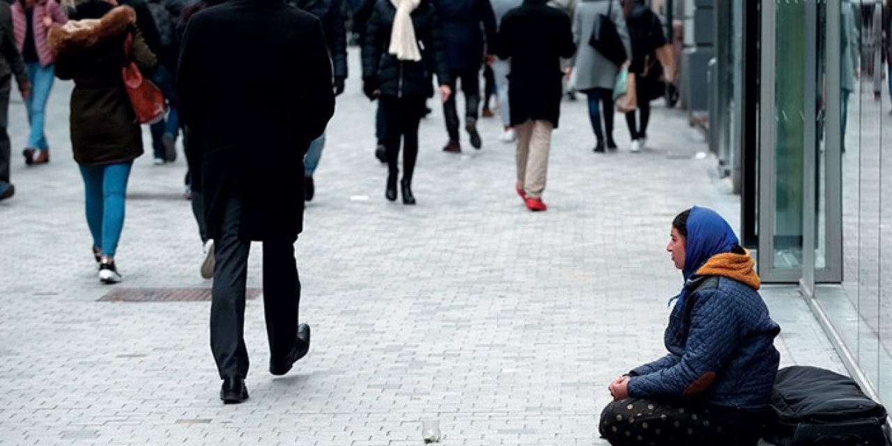 Zabıta denetiminde dilencinin üzerinden 13 bin 630 lira çıktı