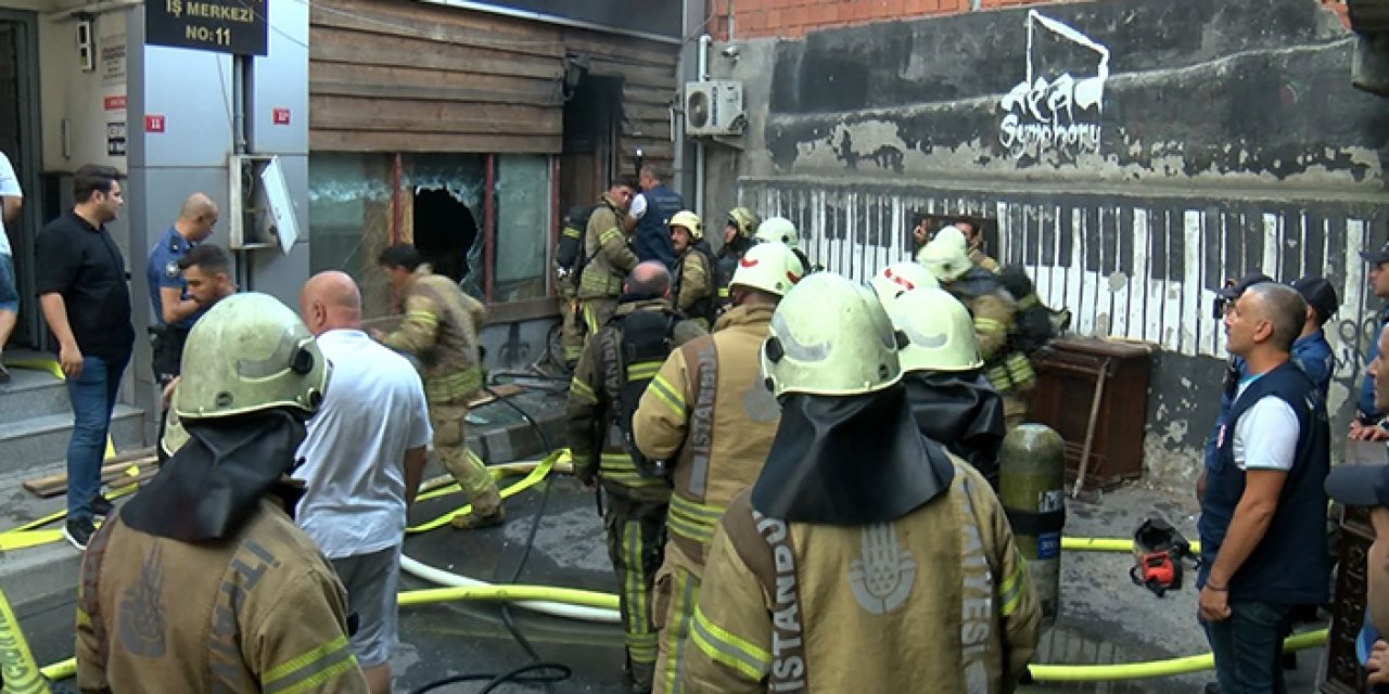 Korku evinde yangın paniği