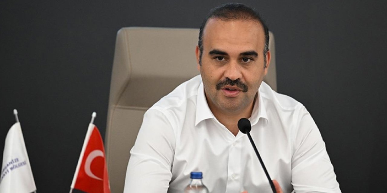 Bakan Kacır'dan Hatay esnafına ziyaret