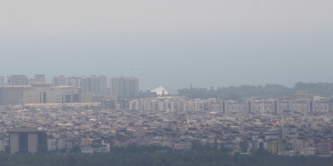 Antalya'yın nem bulutları bastı