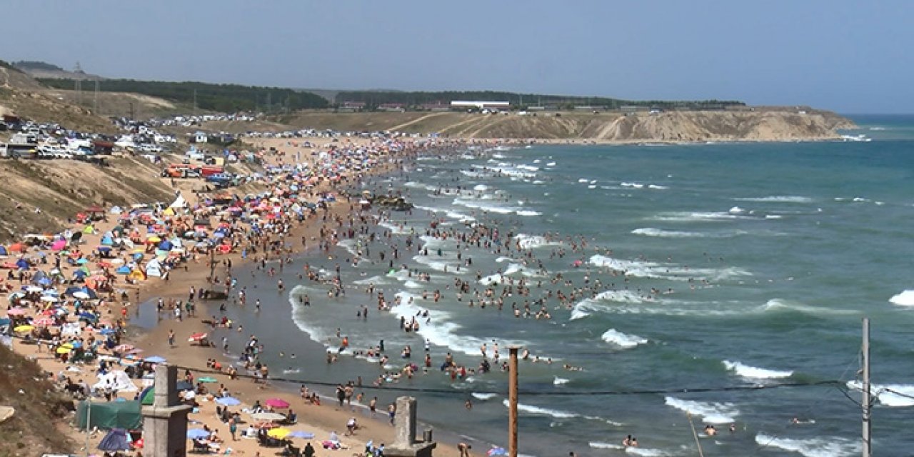 Sıcak hava sahillere akın ettirdi