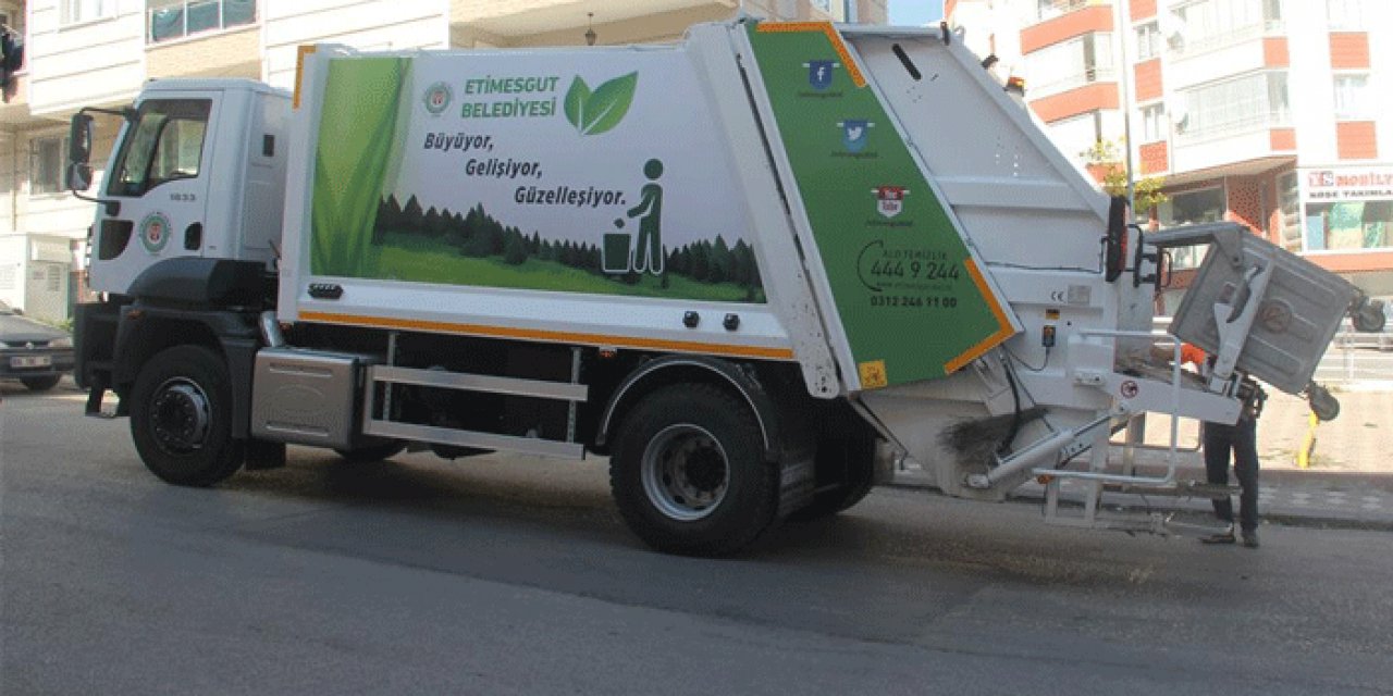 Etimesgut Belediyesi işçilerinden grev