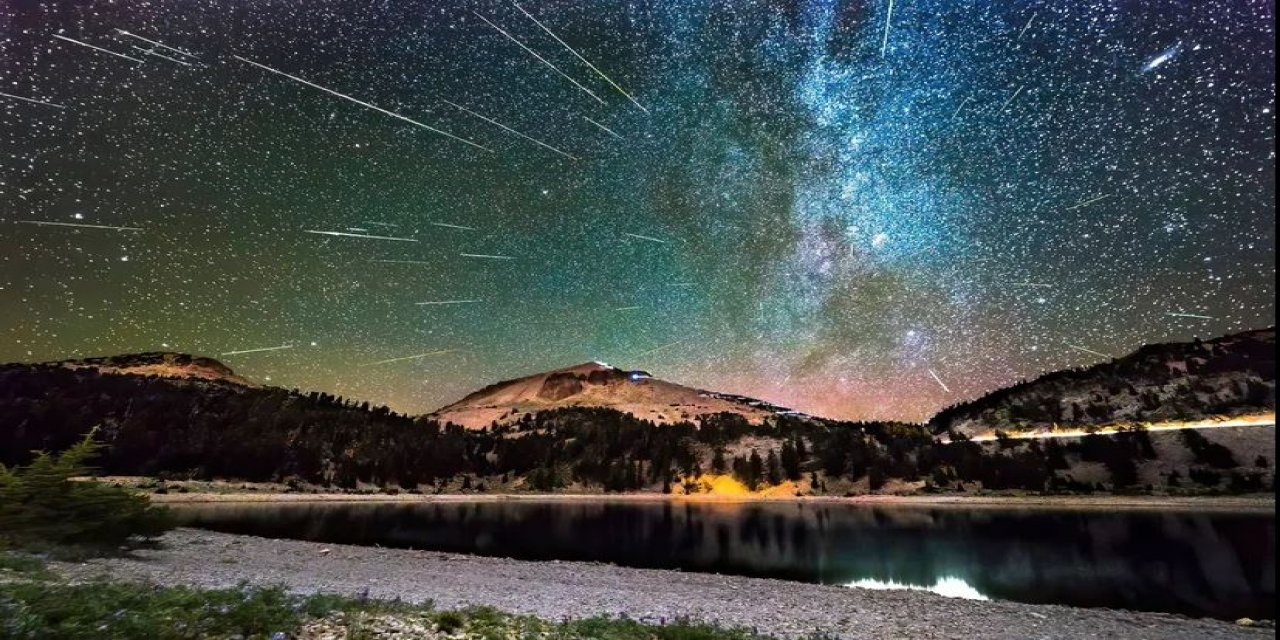 Sakın Kaçırmayın: Yılda Bir Kez Görülen Meteor Yağmuru Göz Kamaştıracak!