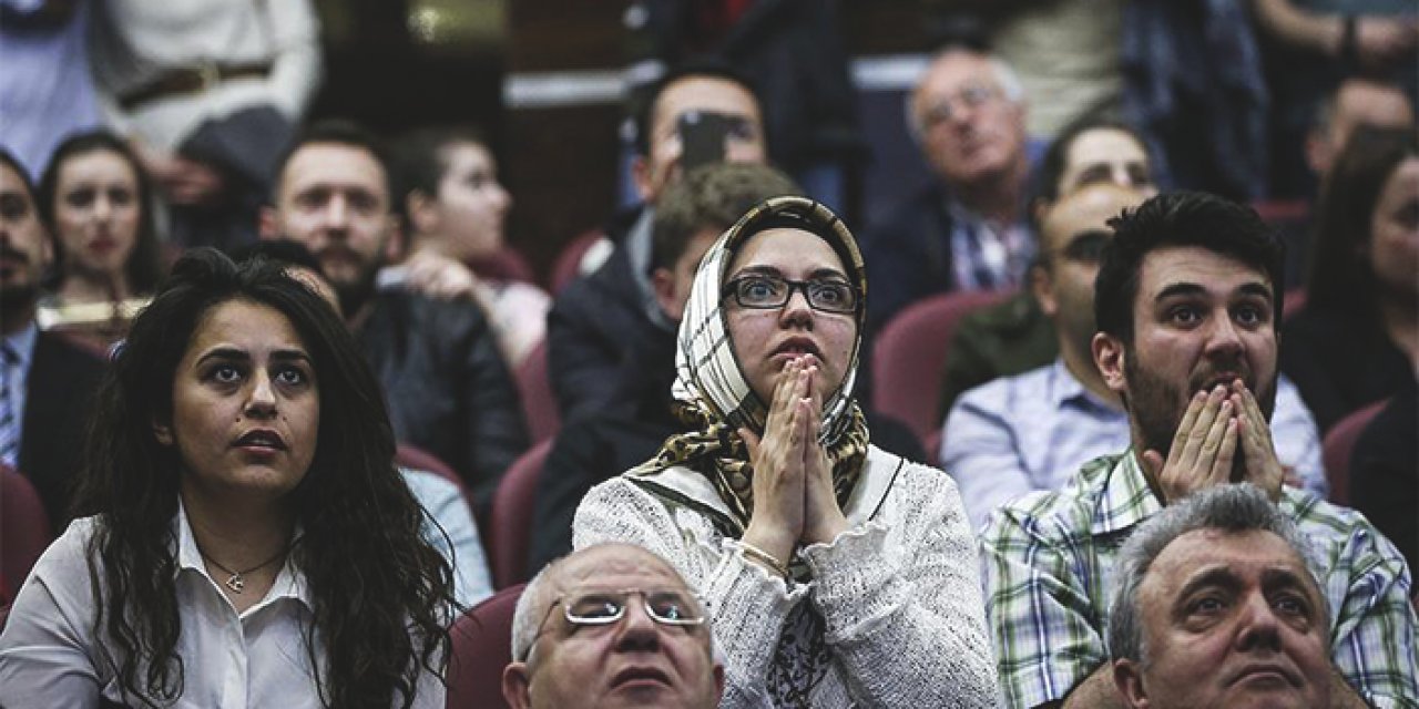 Edebiyat öğretmenleri atanamıyor: Nerede bu atamalar?