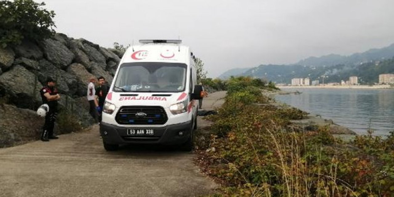 Serinlemek için girdiği denize girdi: Boğularak can verdi