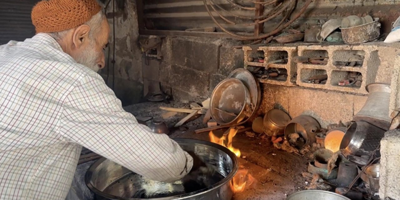 Çırak olarak başladı: 66 yıldır aynı işi yapıyor