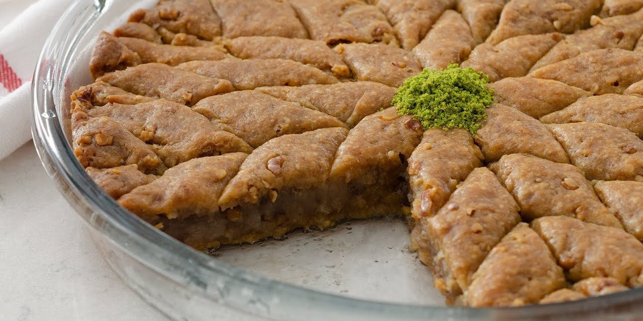 Yiyenler gerçek baklava sanacak! En kolay tatlı hem de baklava tadında