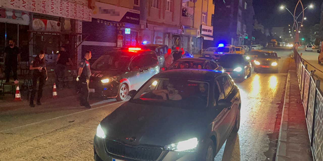 Pompalı tüfekle çay ocağına kurşun yağdırdılar: 6 kişi yaralandı