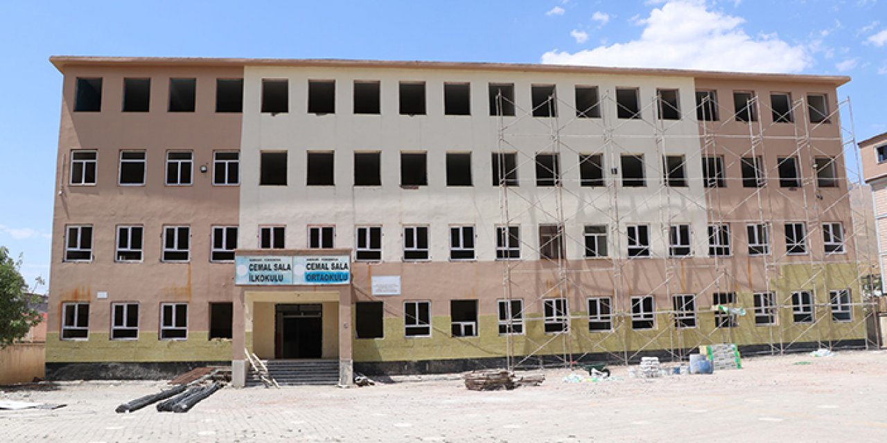 Depreme dayanıksız okullar güçlendiriliyor
