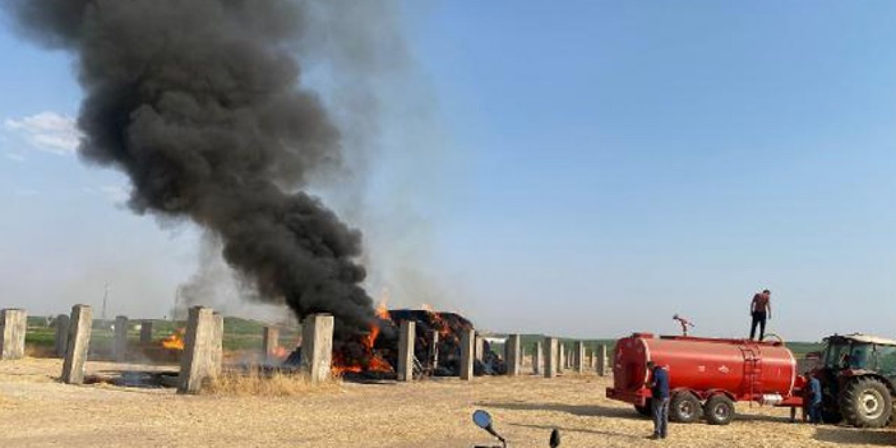Diyarbakır'da yangın: 150 ton saman balyası kül oldu