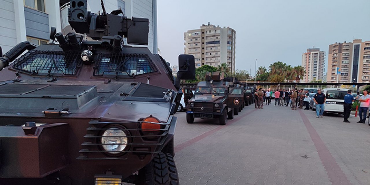 Mersin'de teröre şafak operasyonu: 11 gözaltı