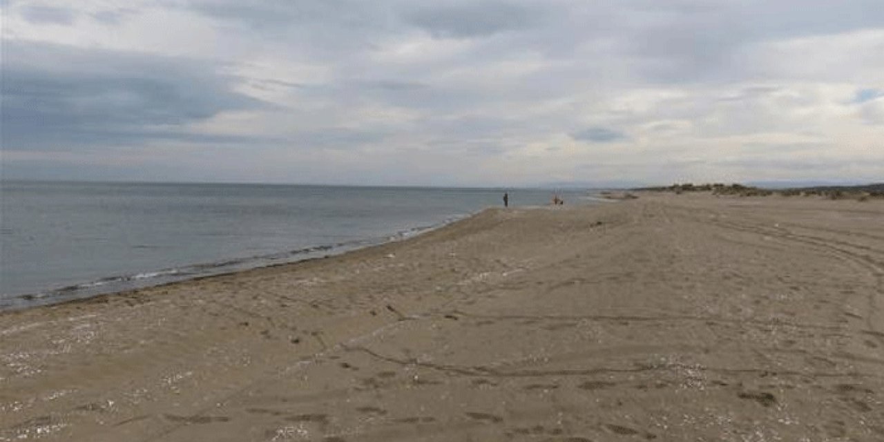 Rip akıntısı tehlikesi: İki ilde denize girmek yasaklandı