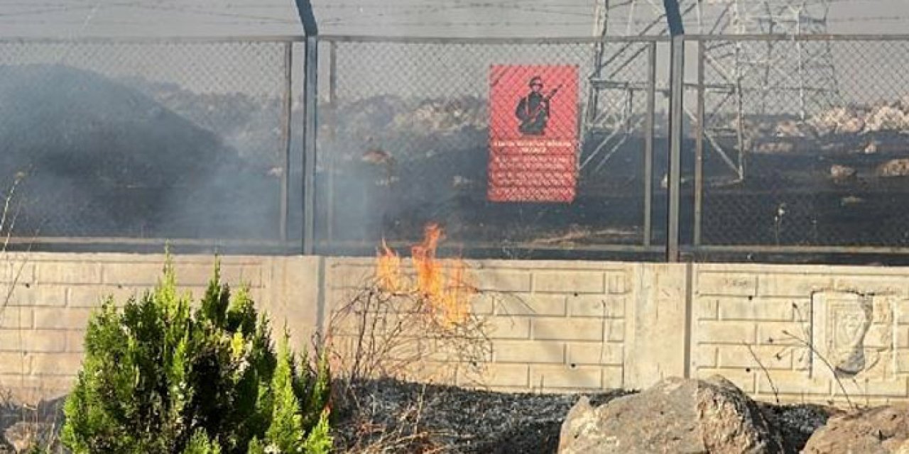 Anız yangını askeri bölgeye sıçradı