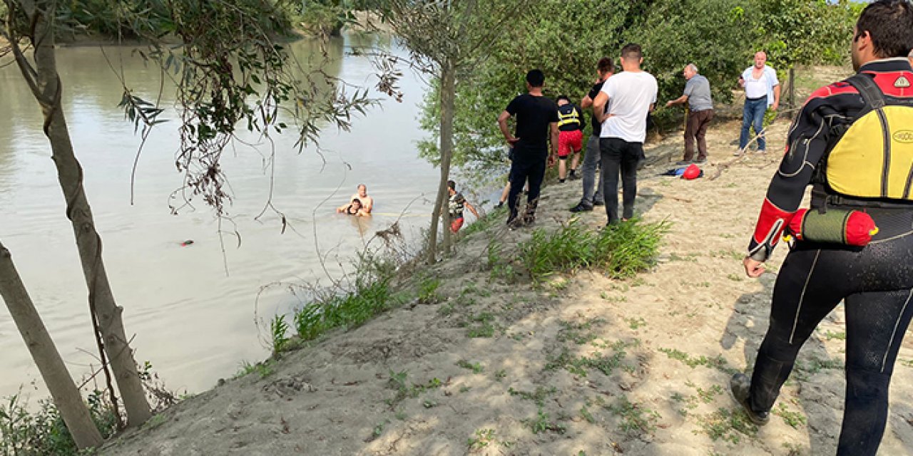 Rafting yapan sporcular hayatını kurtardı