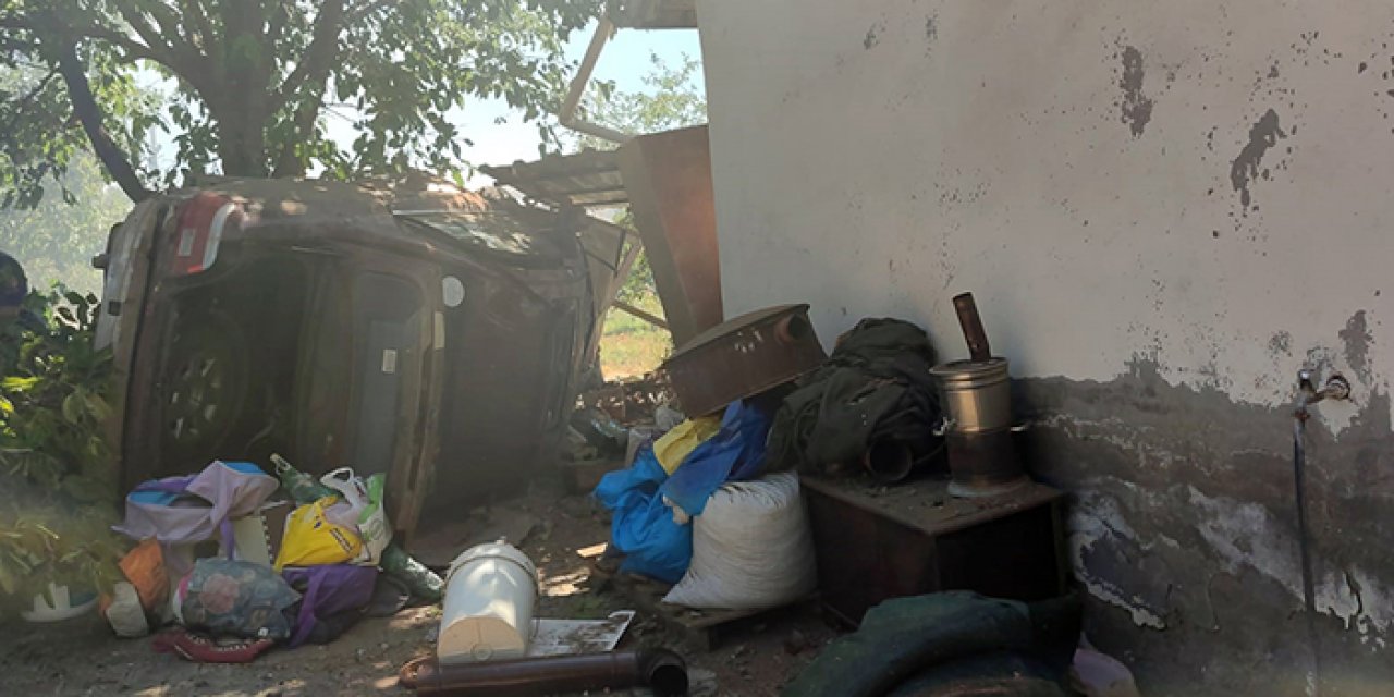 Kontrolden çıkan araç bahçeye uçtu