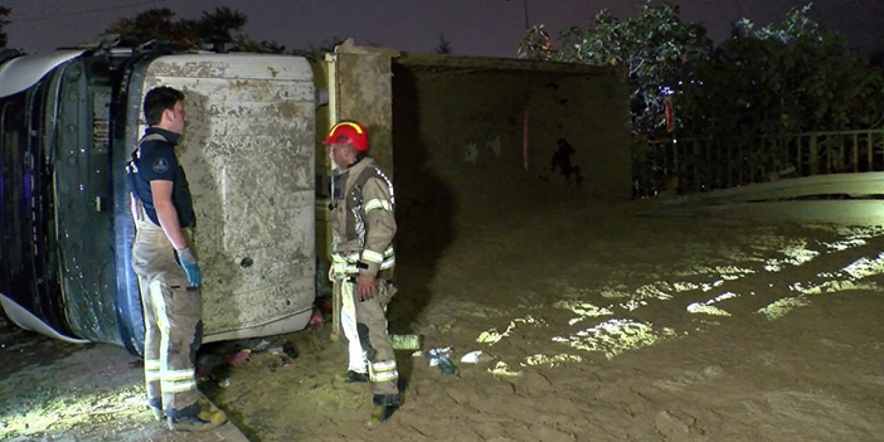 Kontrolden çıkan kamyon devrildi: 1 yaralı