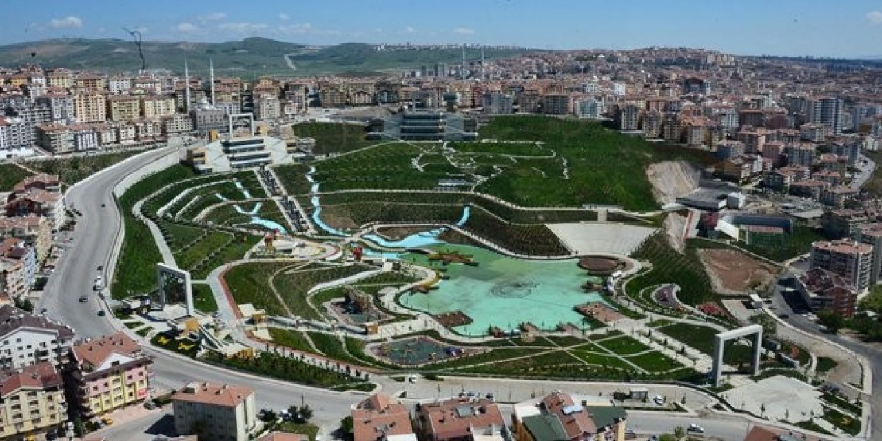 Ankara manzaralı bir park! Gün batımının keyfini çıkaracaksınız..