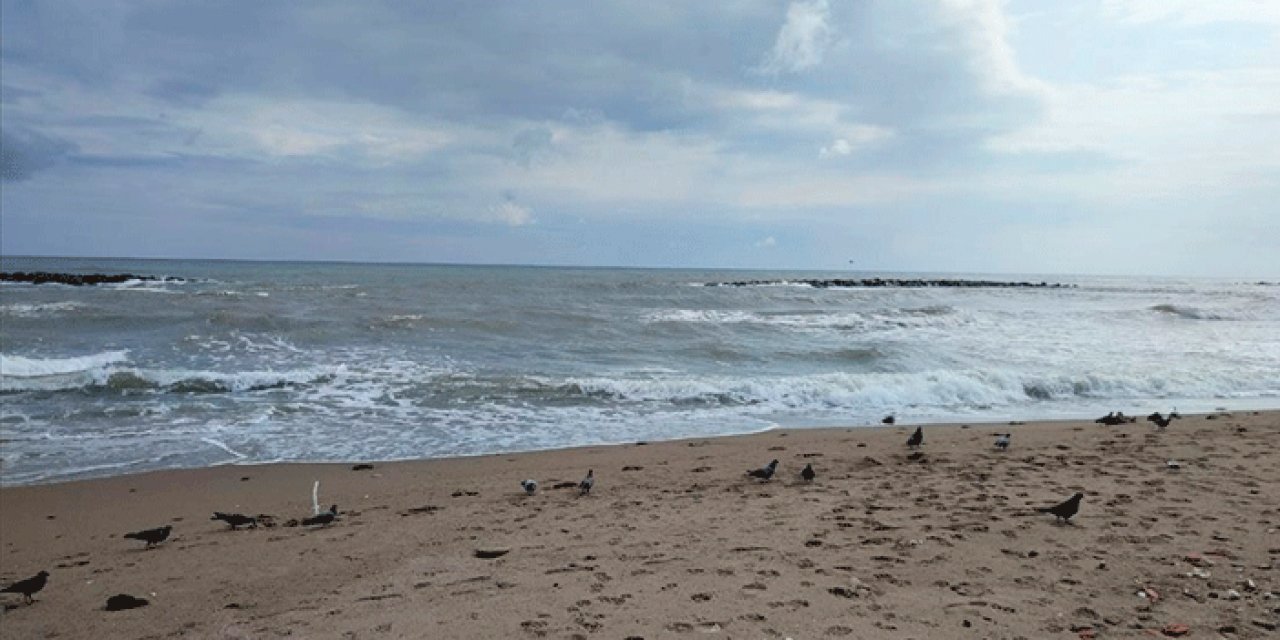 Rip akıntısı tehlikesi: Denize girmek yasaklandı