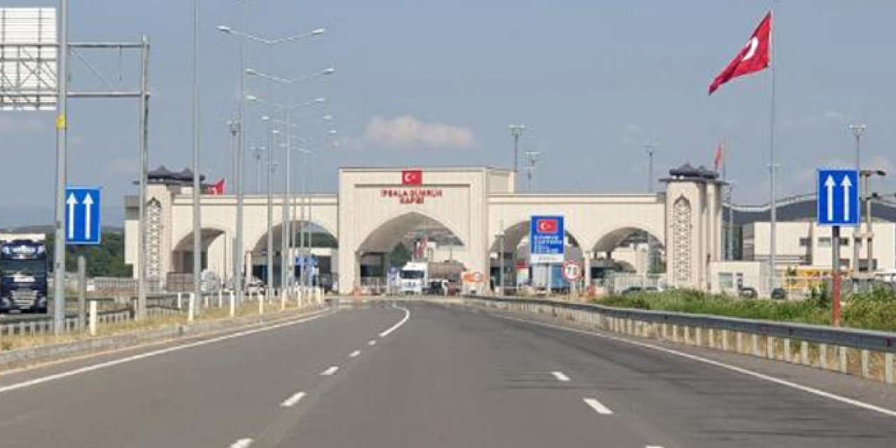 İpsala Sınır Kapısı'ndan çıkışlar durduruldu
