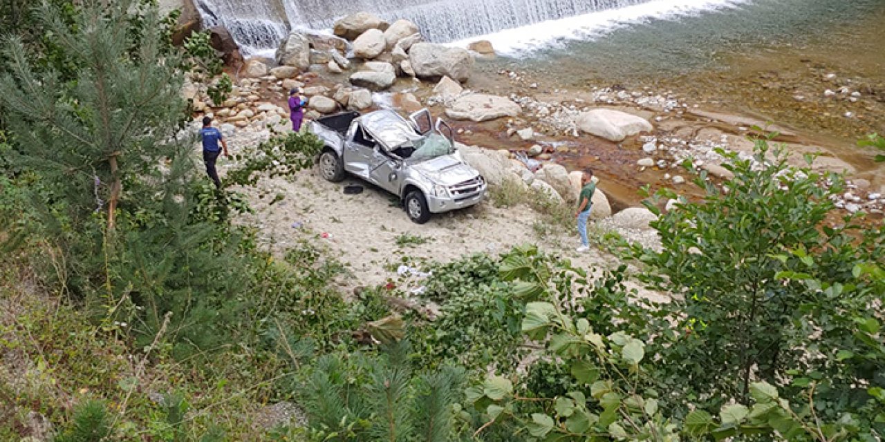 Rize'de feci kaza: Babaanne öldü, torun yaralandı