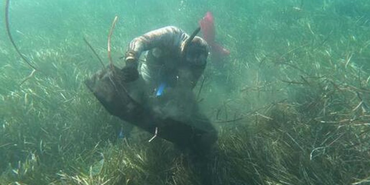 Muğla'da eniz dibi atık temizliği yapıldı