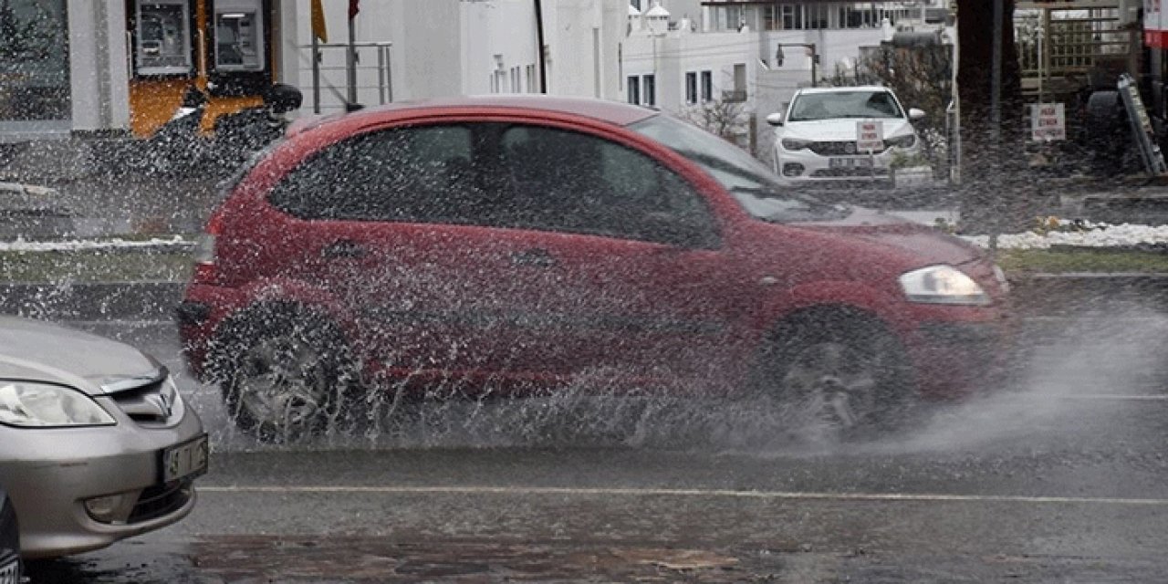 Meteoroloji'den  gök gürültülü sağanak uyarısı