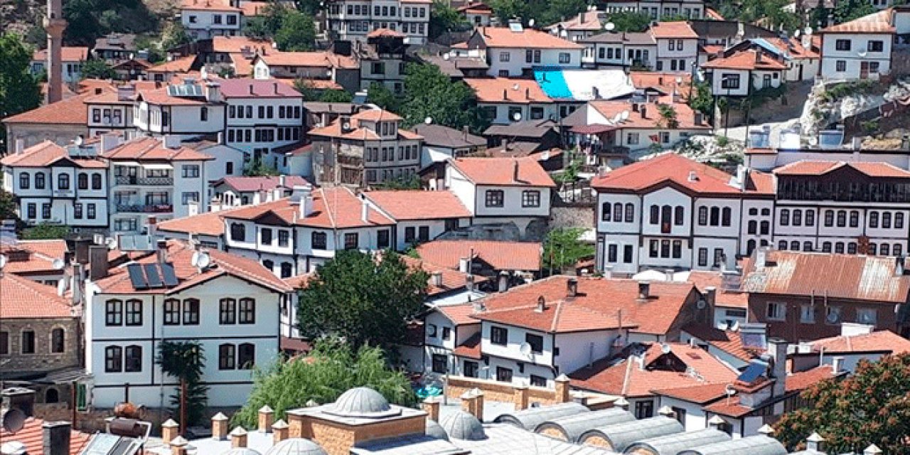 Ankaralılar dikkat! Bu festivalde Öykü Gürman ve Tuğba Yurt konser verecek